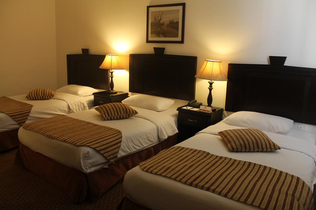 Al Fanar Palace Hotel And Suites Amman Exterior photo